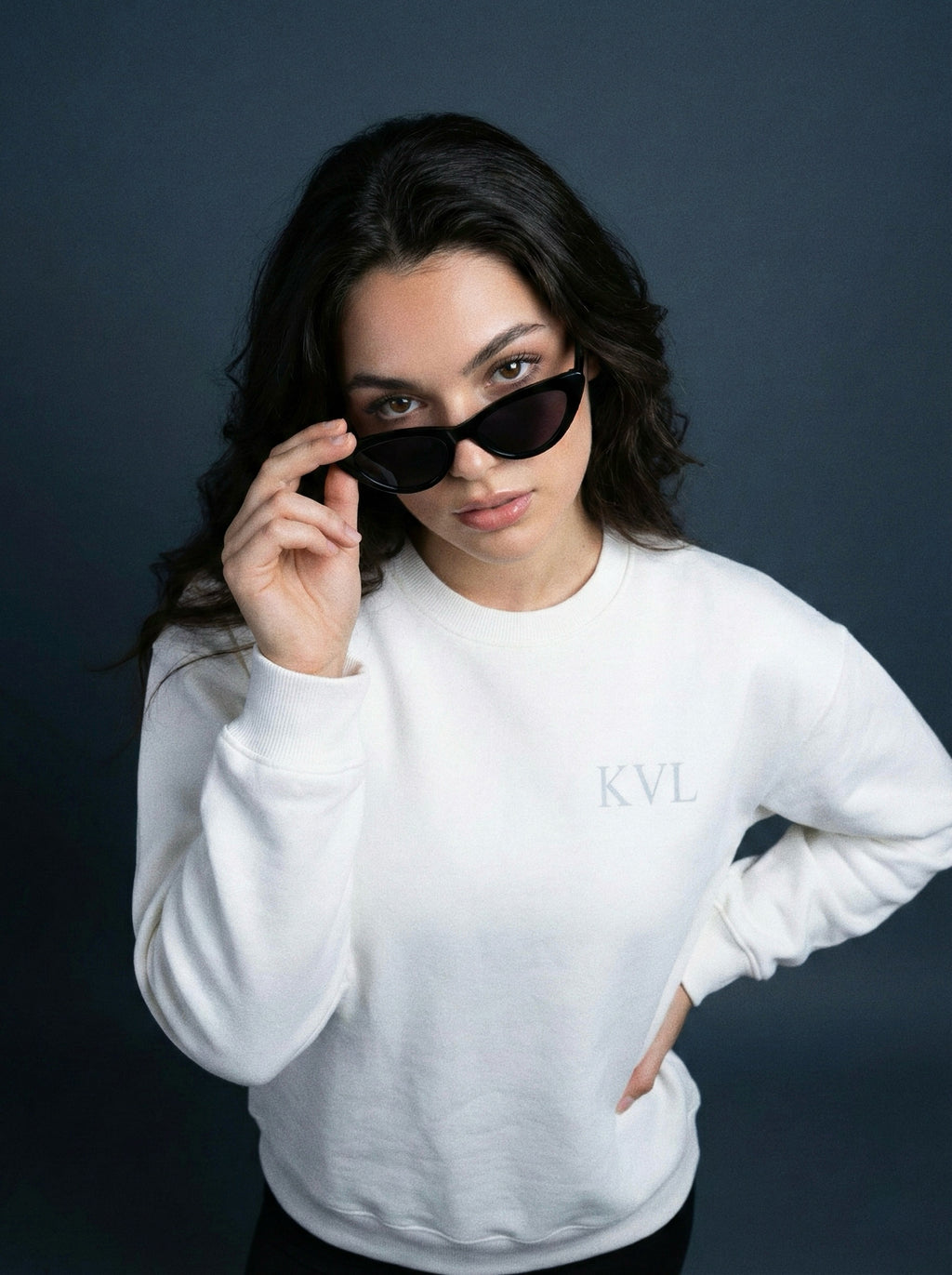 KVL ARCHIVE 01 // SIGNATURE CREWNECK