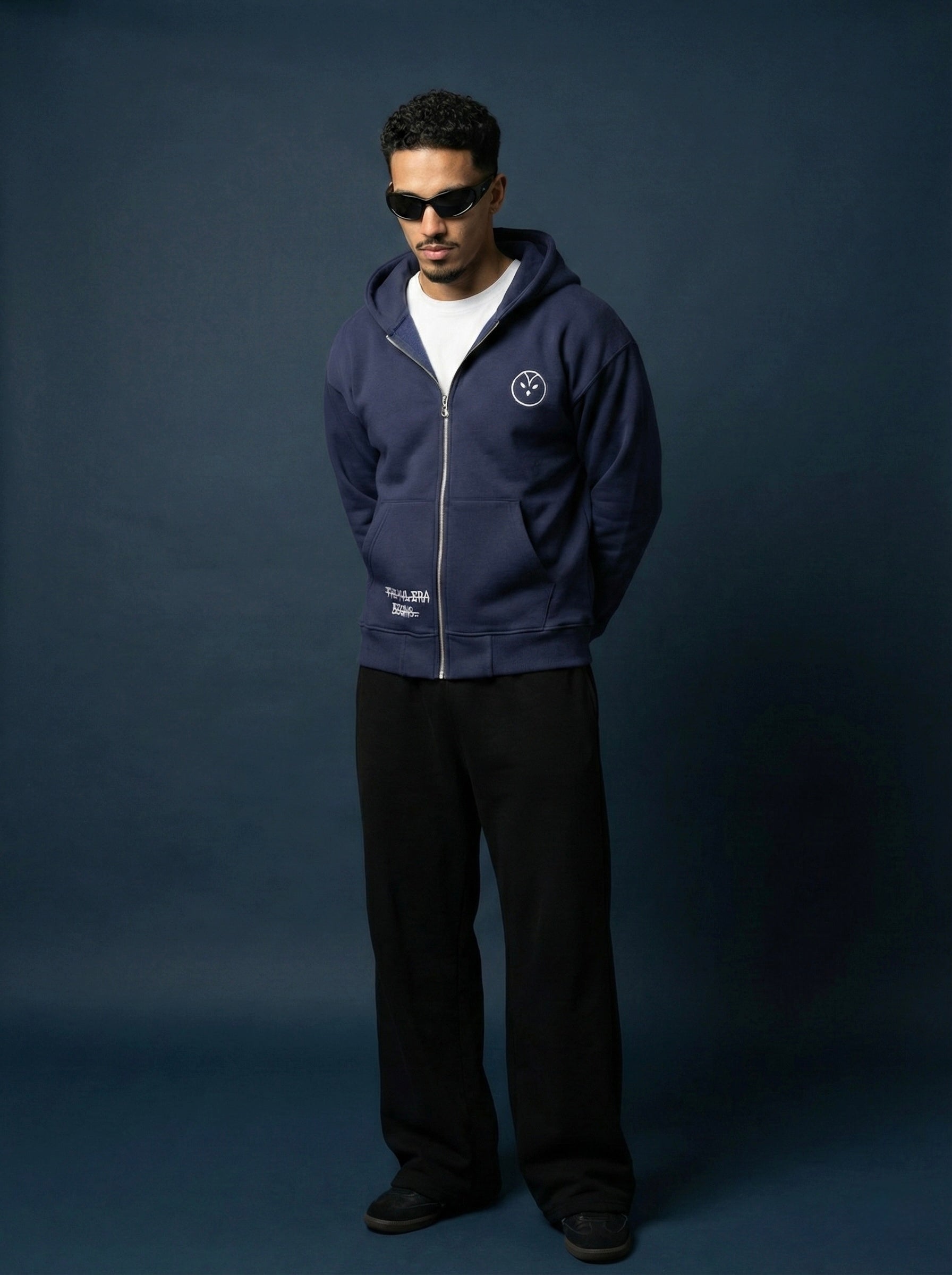 KVL ARCHIVE 01 // ZIP-UP NVY HOODIE